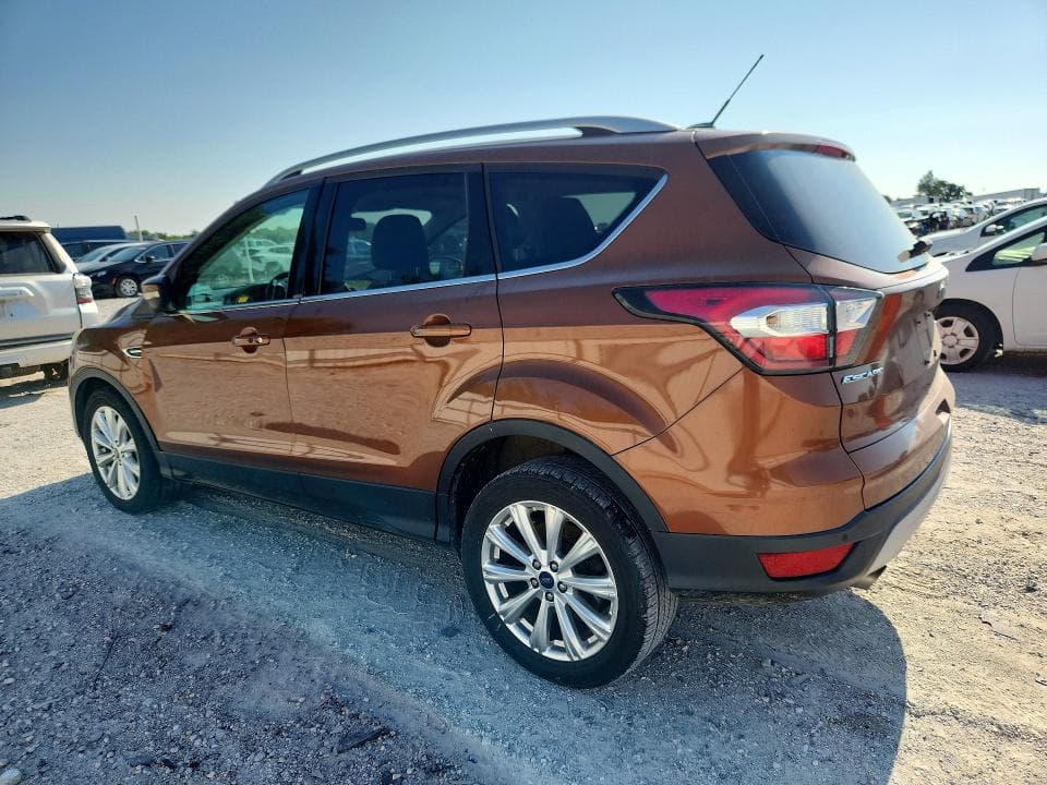 2017 FORD ESCAPE TITANIUM 2