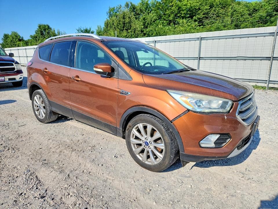 2017 FORD ESCAPE TITANIUM 4