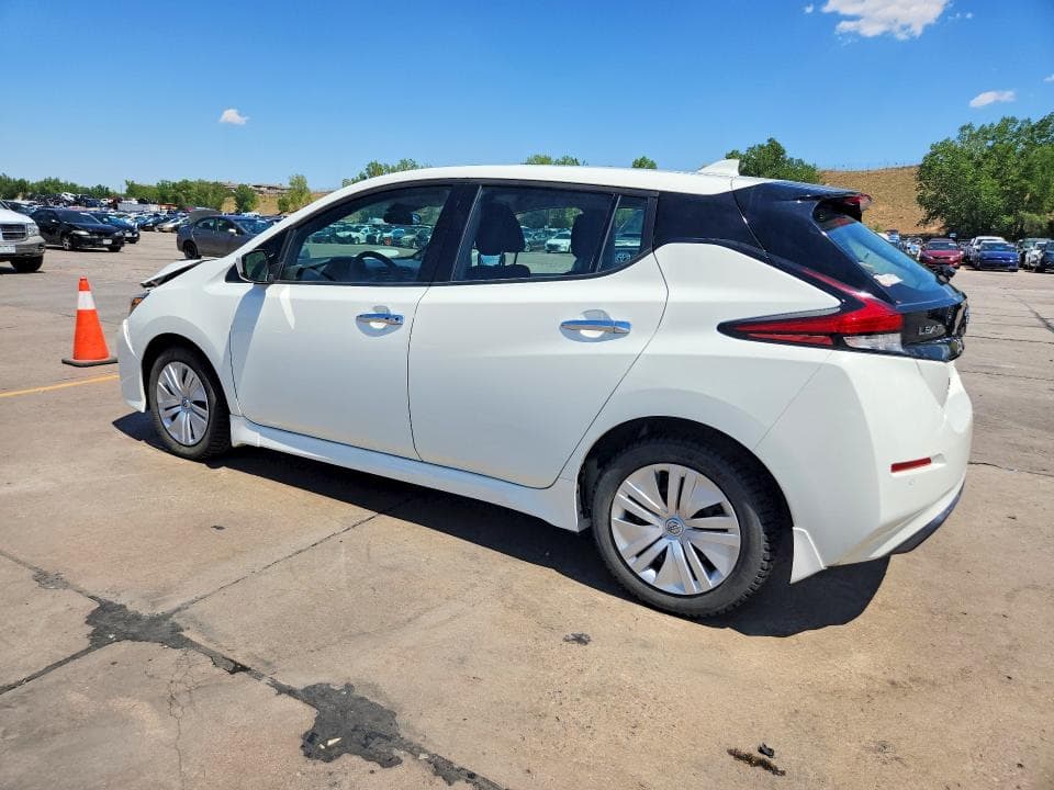 2025 NISSAN LEAF S 2