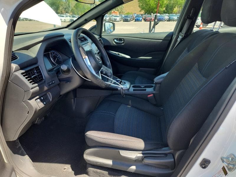 2025 NISSAN LEAF S 7