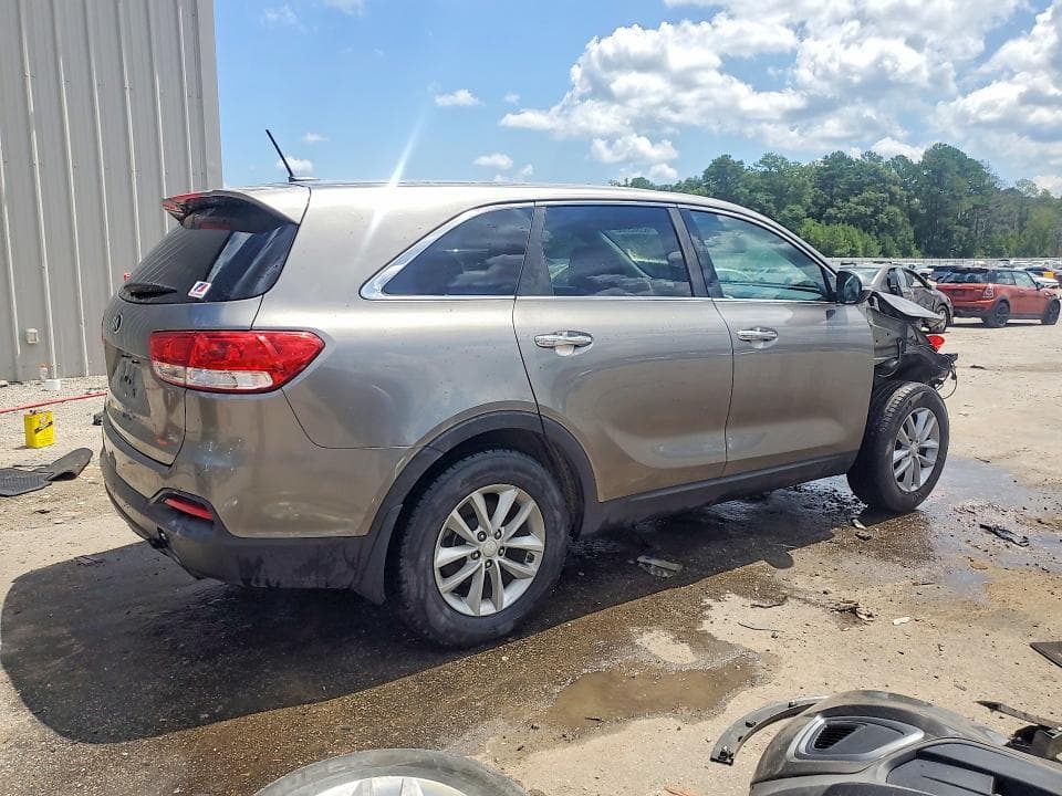 2017 KIA SORENTO L 3