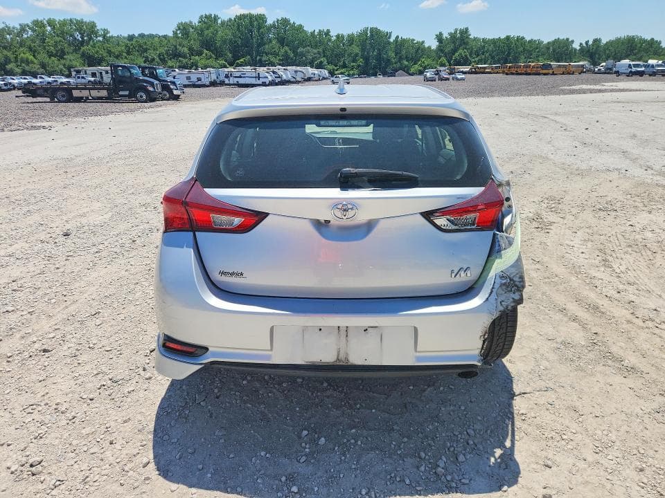 2017 TOYOTA COROLLA IM BASE 6