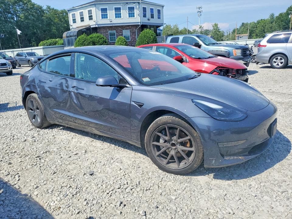 2023 TESLA MODEL 3 4