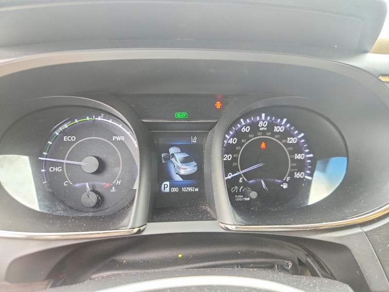 2018 TOYOTA AVALON HYBRID LIMITED 9
