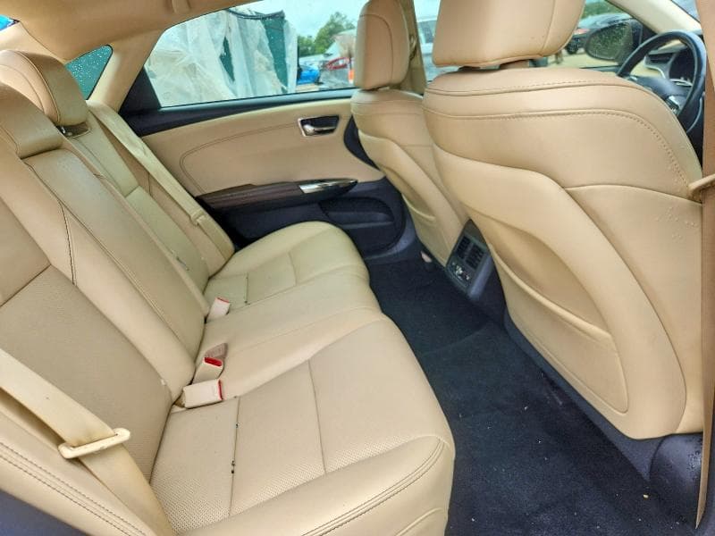 2018 TOYOTA AVALON HYBRID LIMITED 10