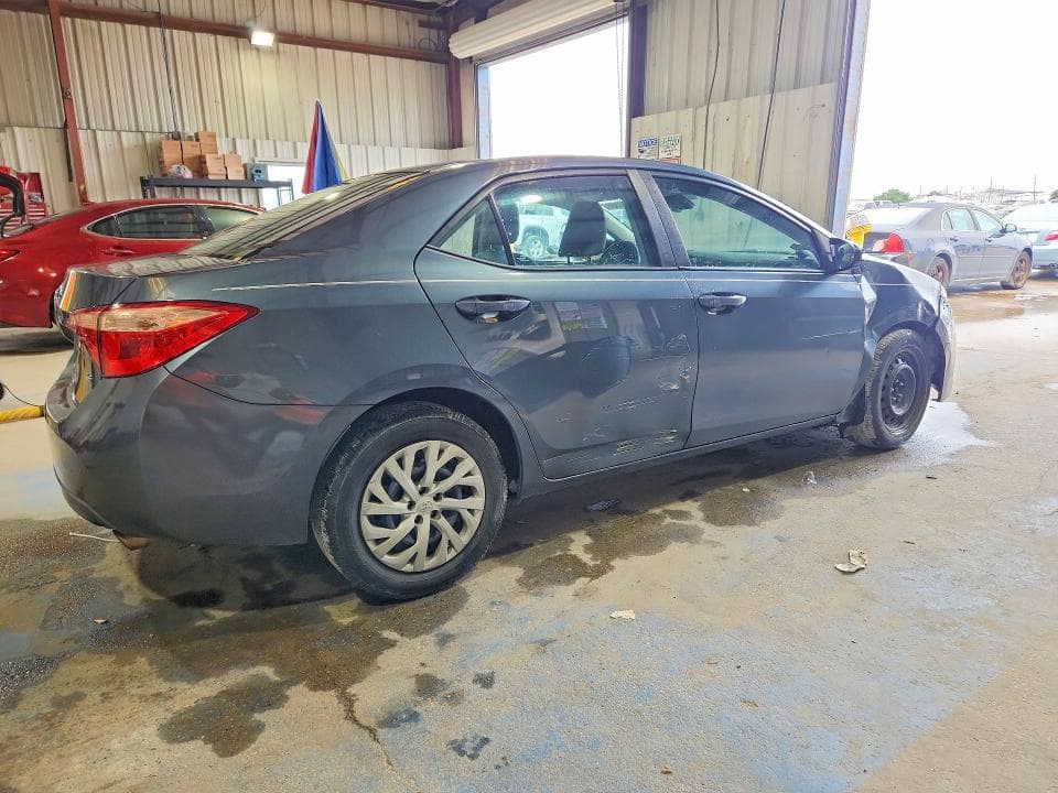 2017 TOYOTA COROLLA LE 3