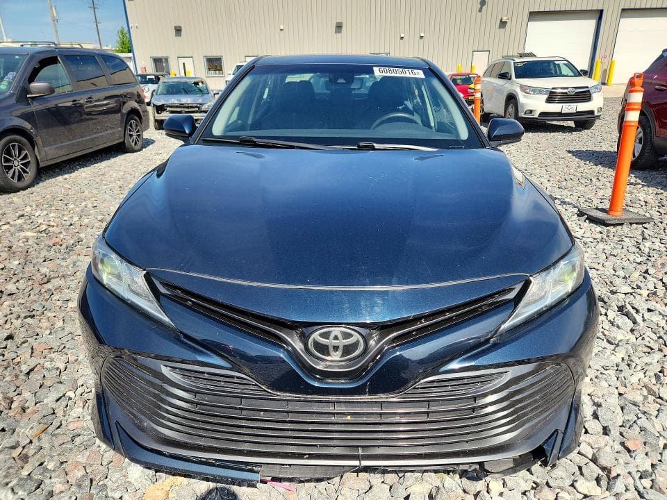 2020 TOYOTA CAMRY LE 5