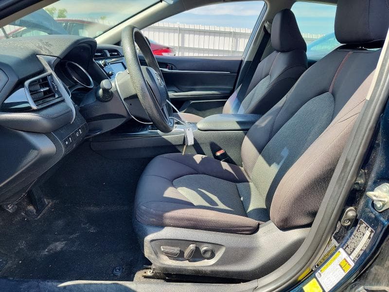 2020 TOYOTA CAMRY LE 7