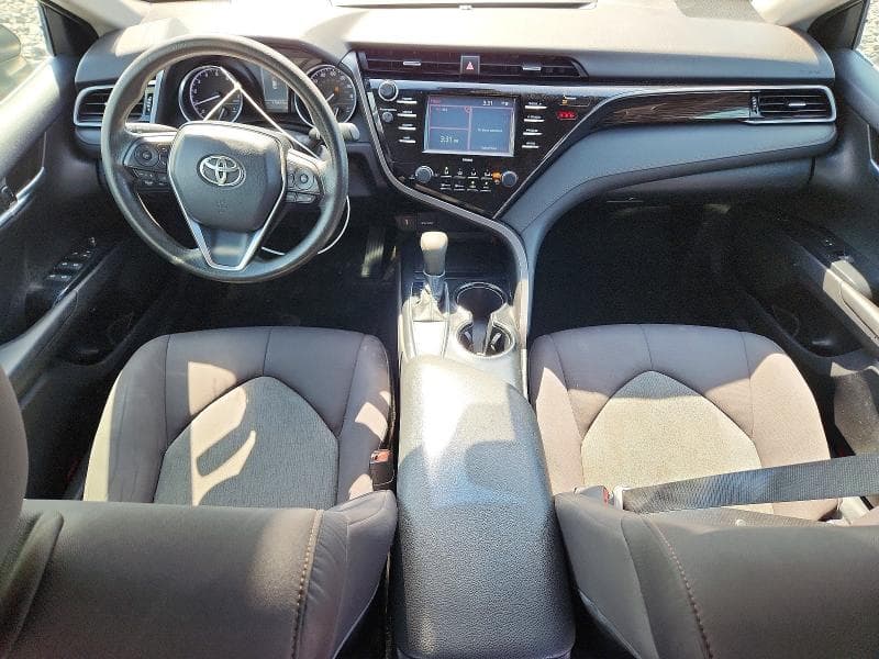 2020 TOYOTA CAMRY LE 8