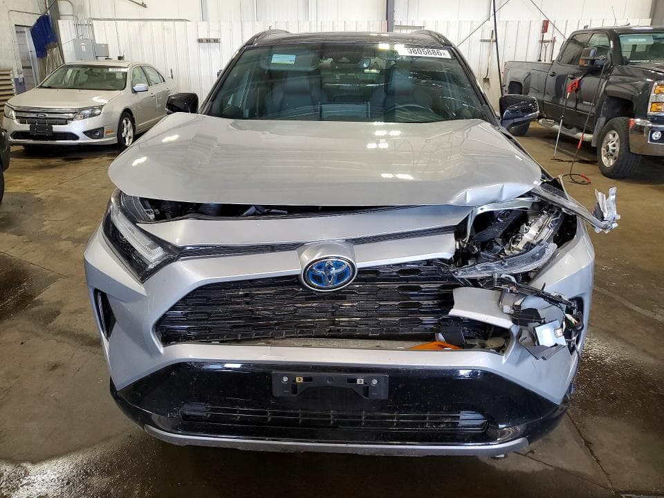 2022 TOYOTA RAV4 XSE 5