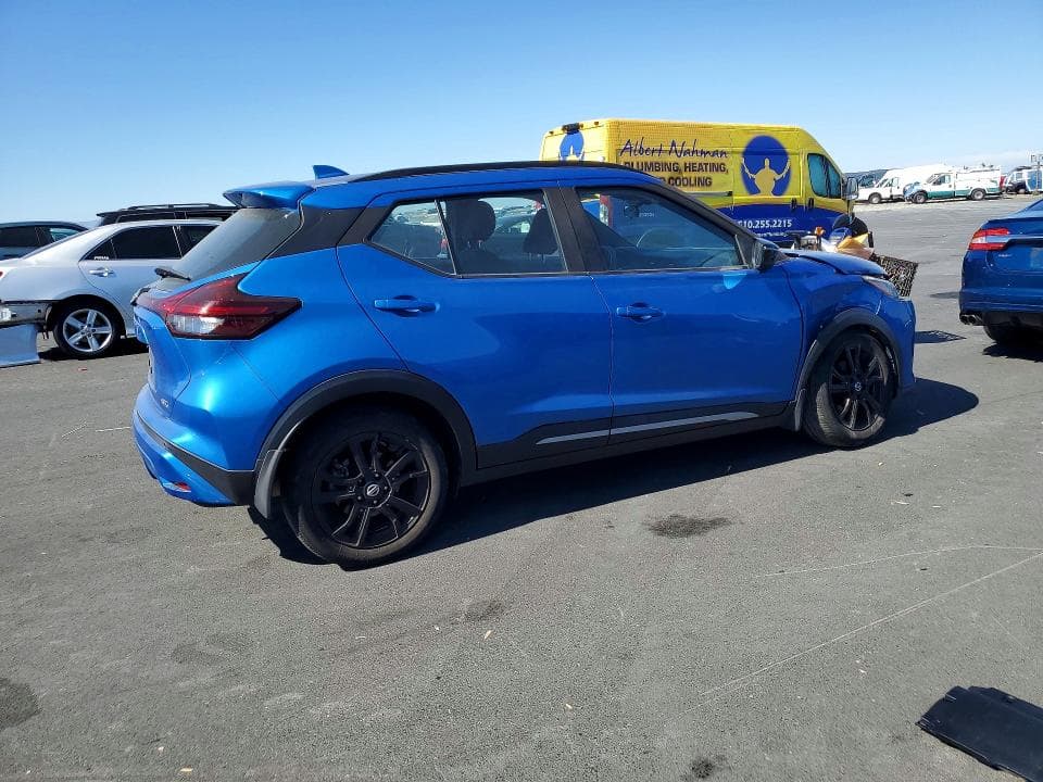2021 NISSAN KICKS SR 3