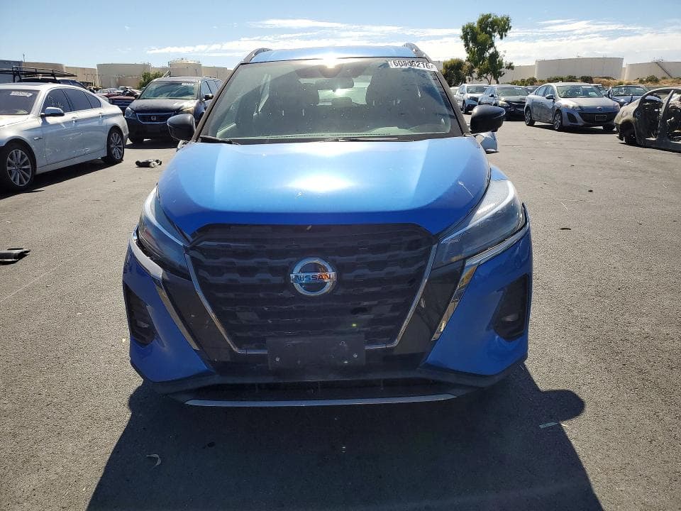2021 NISSAN KICKS SR 5