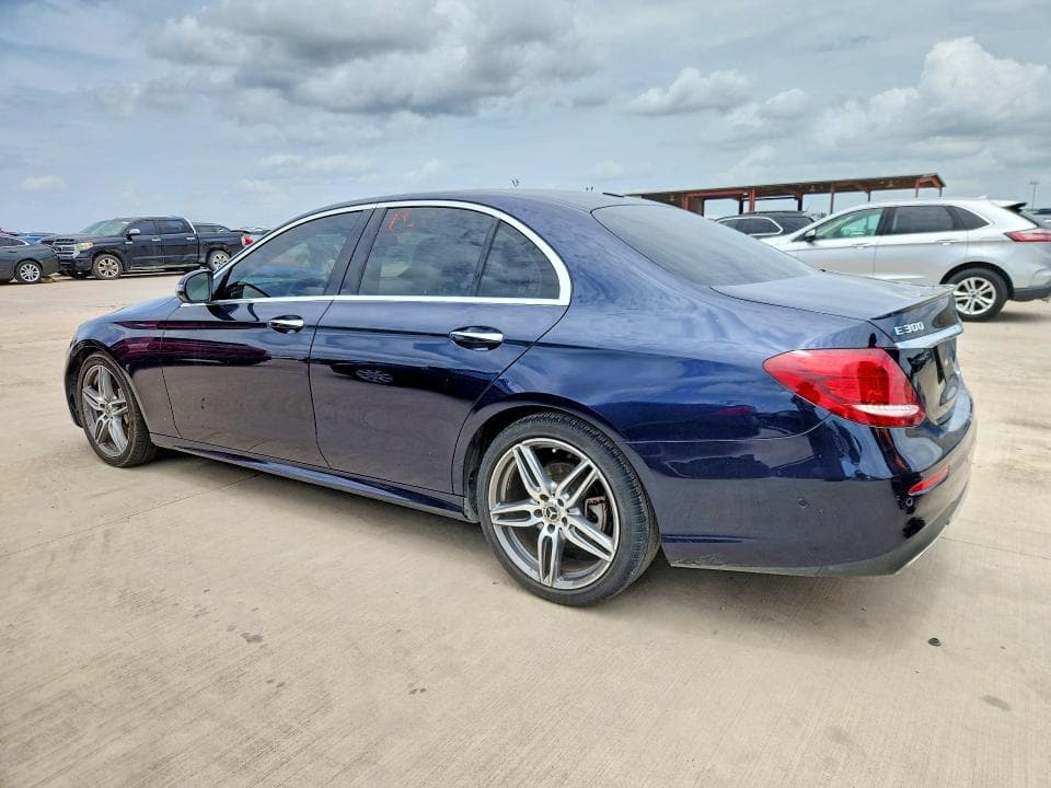 2019 MERCEDES-BENZ E 300 300 2
