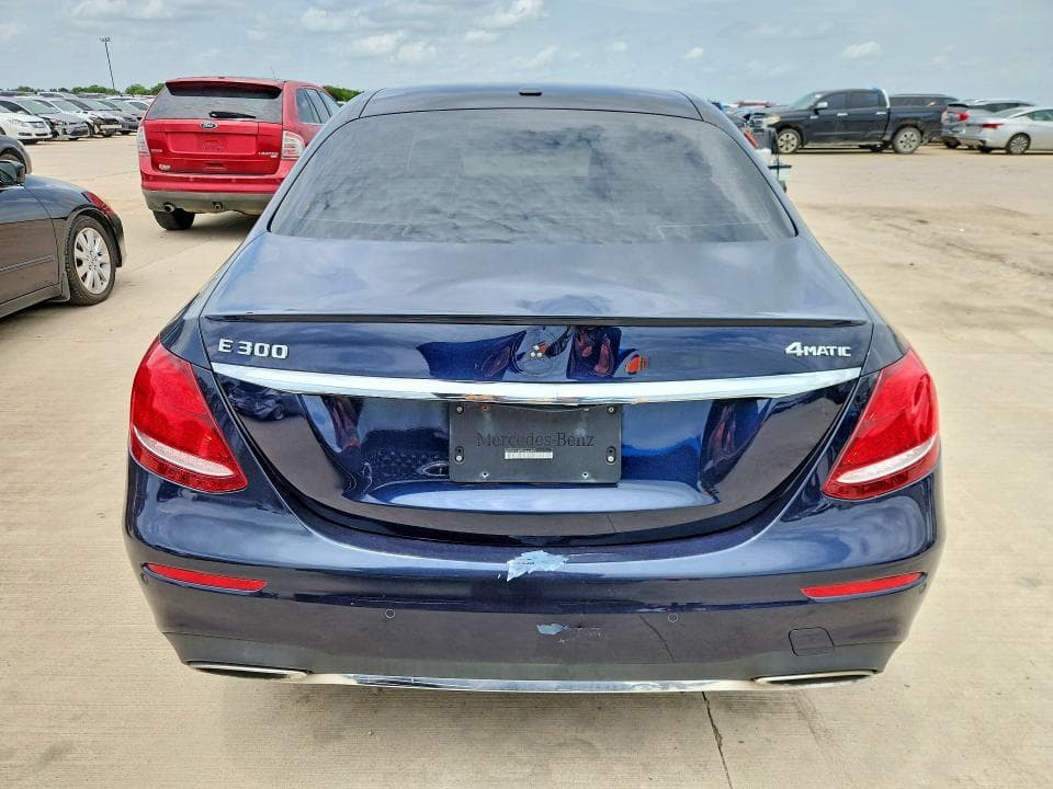 2019 MERCEDES-BENZ E 300 300 6