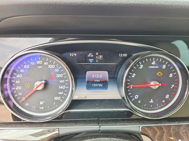 2019 MERCEDES-BENZ E 300 300 9