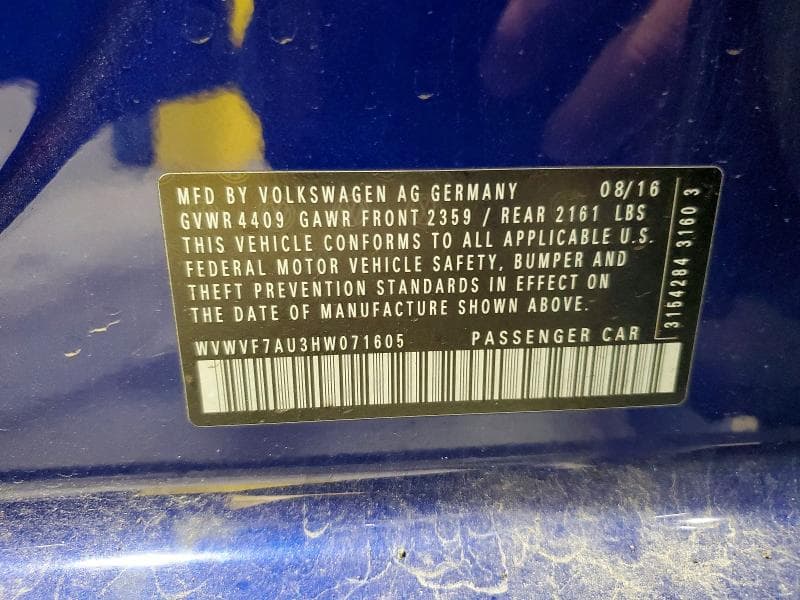 2017 VOLKSWAGEN GOLF R 12
