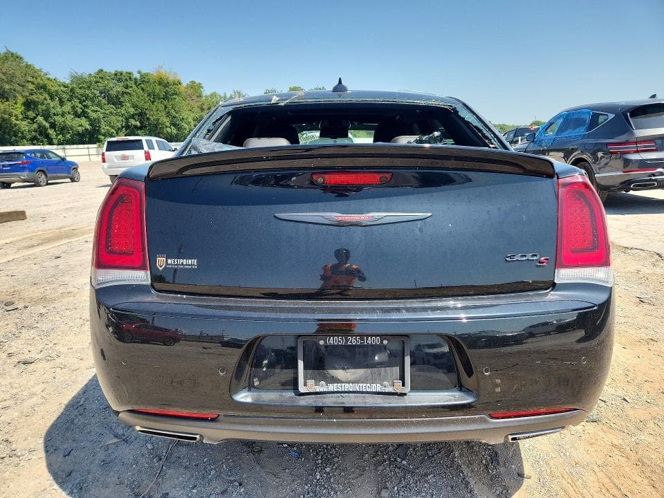2021 CHRYSLER 300 S 6