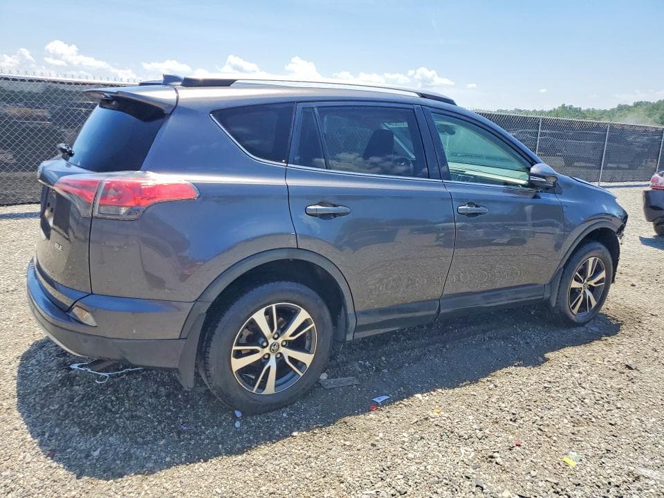 2018 TOYOTA RAV4 XLE XLE 3