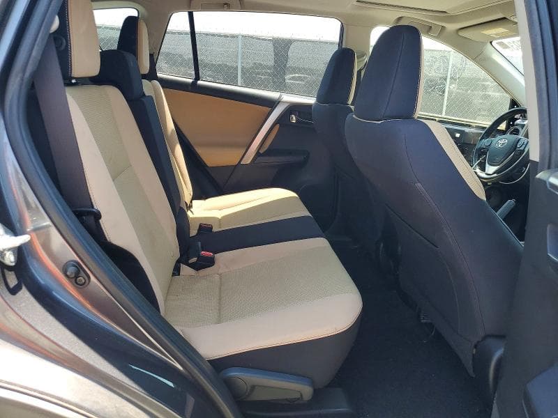 2018 TOYOTA RAV4 XLE XLE 10