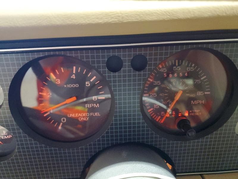 1984 FORD MUSTANG GLX 9