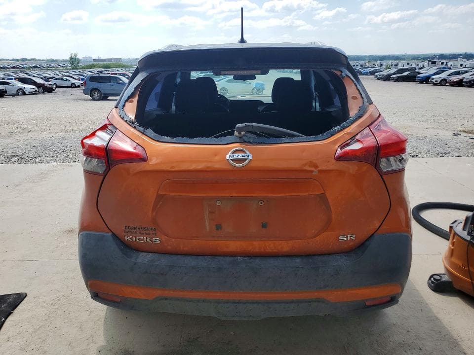 2018 NISSAN KICKS SR 6
