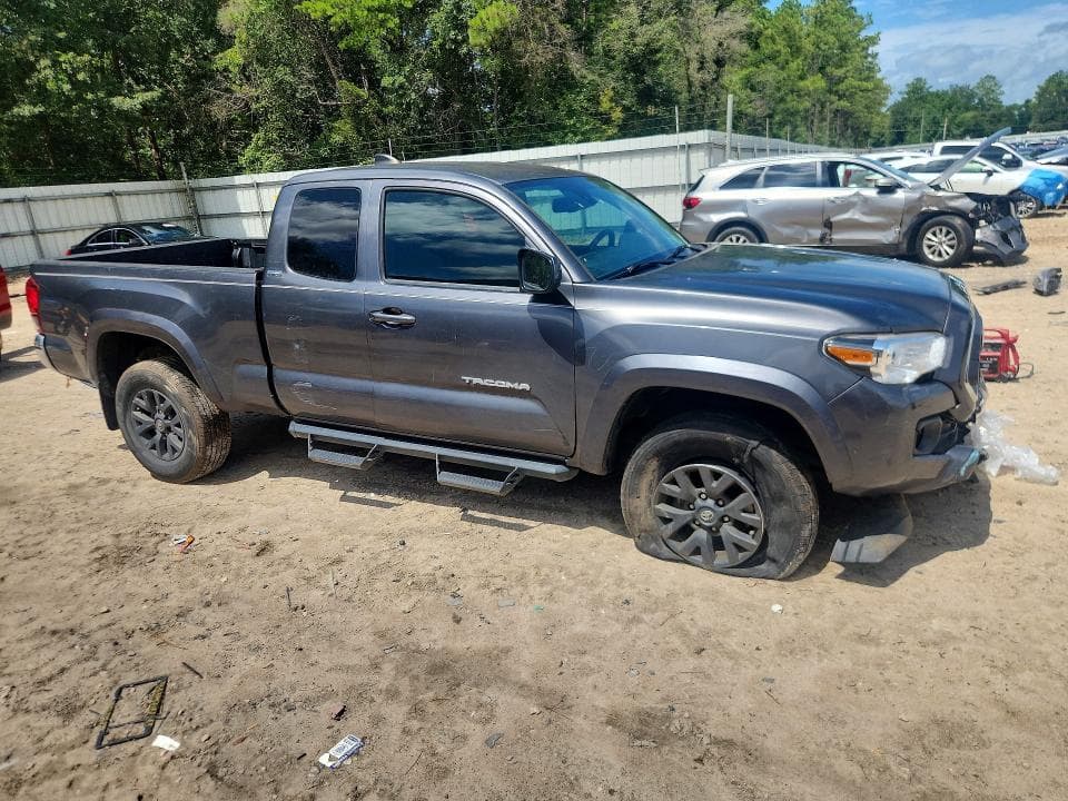 2021 TOYOTA TACOMA SR5 V6 4