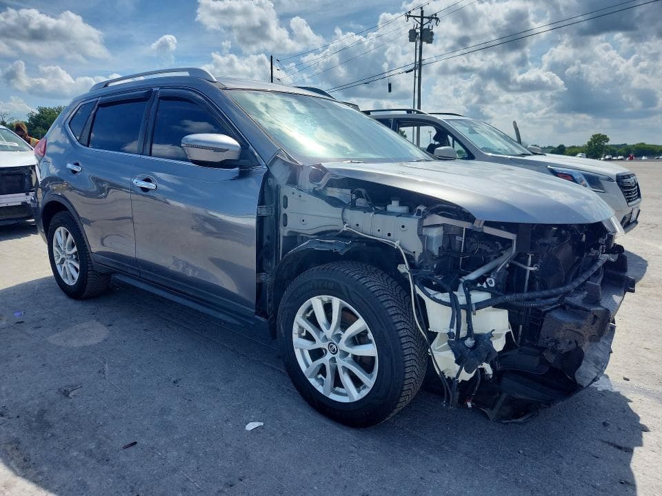 2018 NISSAN ROGUE SV 4