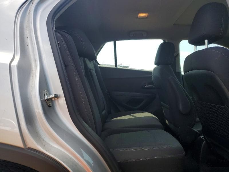 2018 CHEVROLET TRAX LS 11