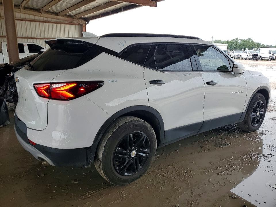 2021 CHEVROLET BLAZER 2LT 3