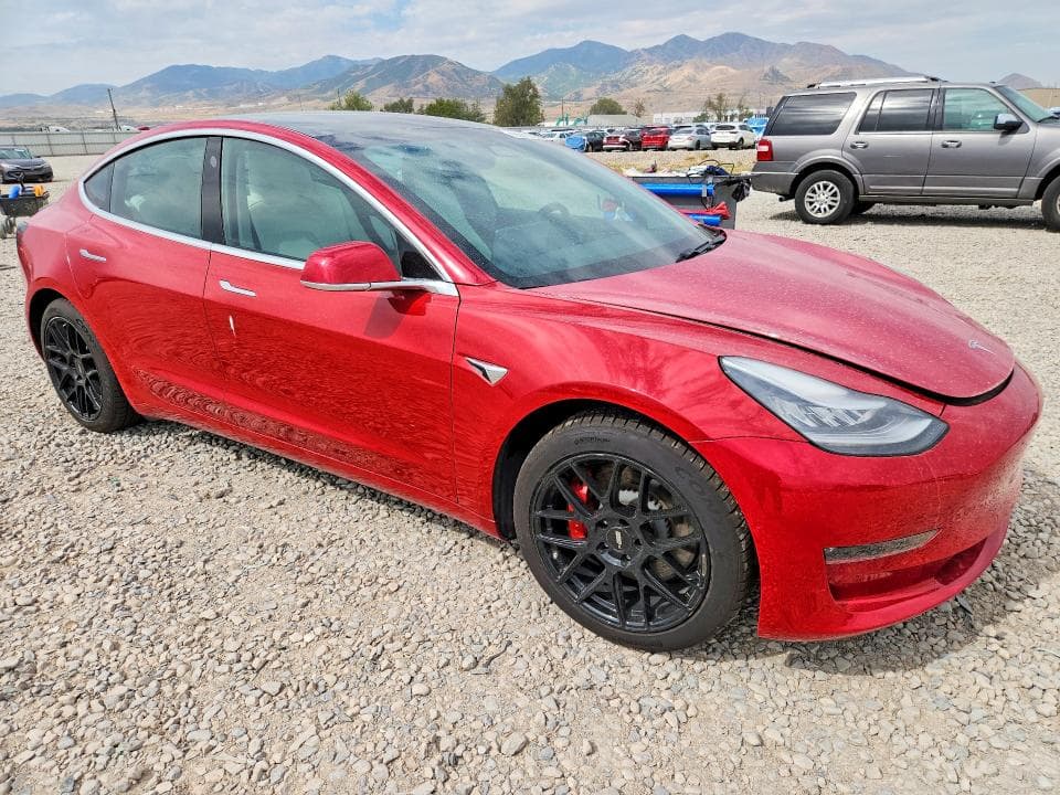 2020 TESLA MODEL 3 4