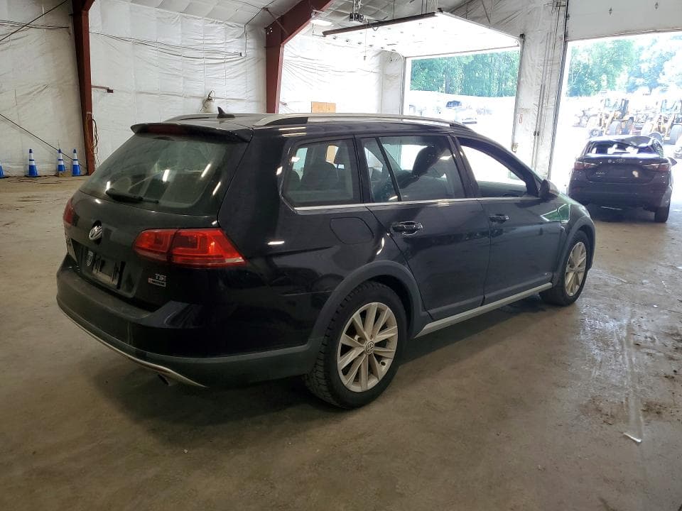 2017 VOLKSWAGEN GOLF ALLTRACK S S 3