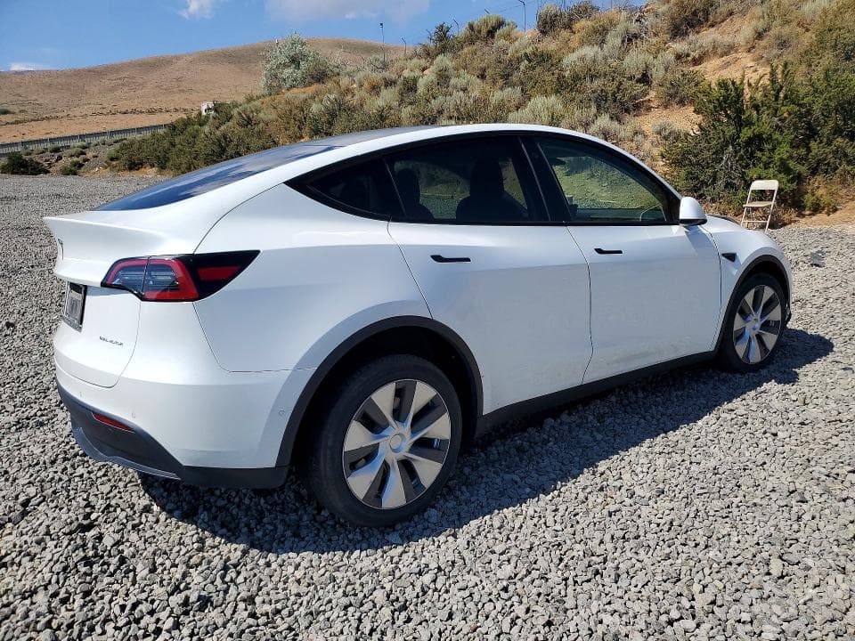 2021 TESLA MODEL Y 3