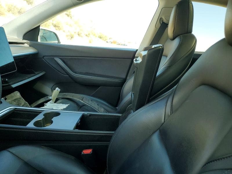 2021 TESLA MODEL Y 8