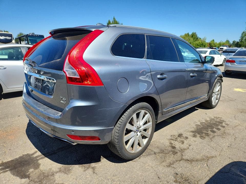 2017 VOLVO XC60 T6 INSCRIPTION T6 INSCRIPTION 3