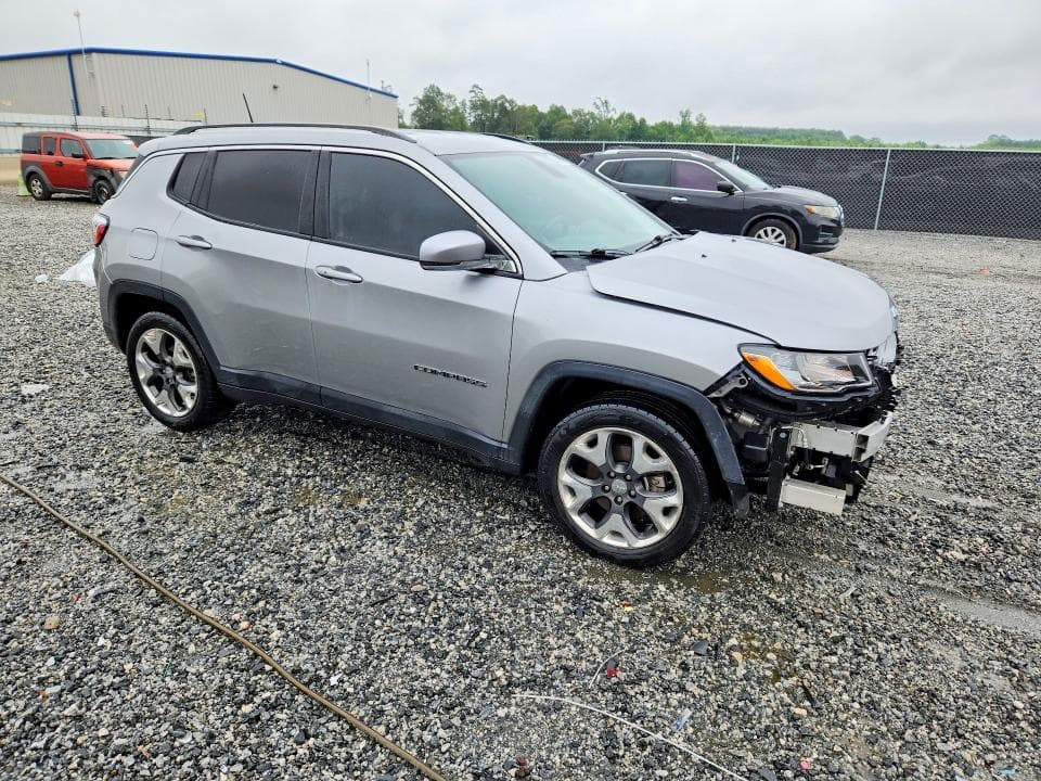 2019 JEEP COMPASS LIMITED 4
