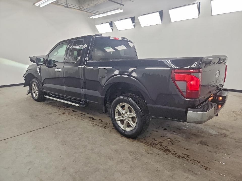 2024 FORD F150 XLT 2