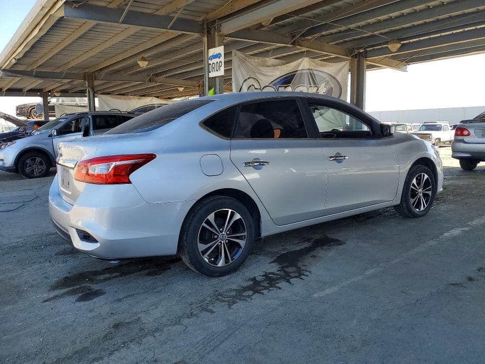 2018 NISSAN SENTRA S 3