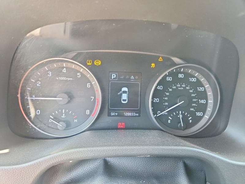 2018 HYUNDAI ELANTRA SEL SEL 9