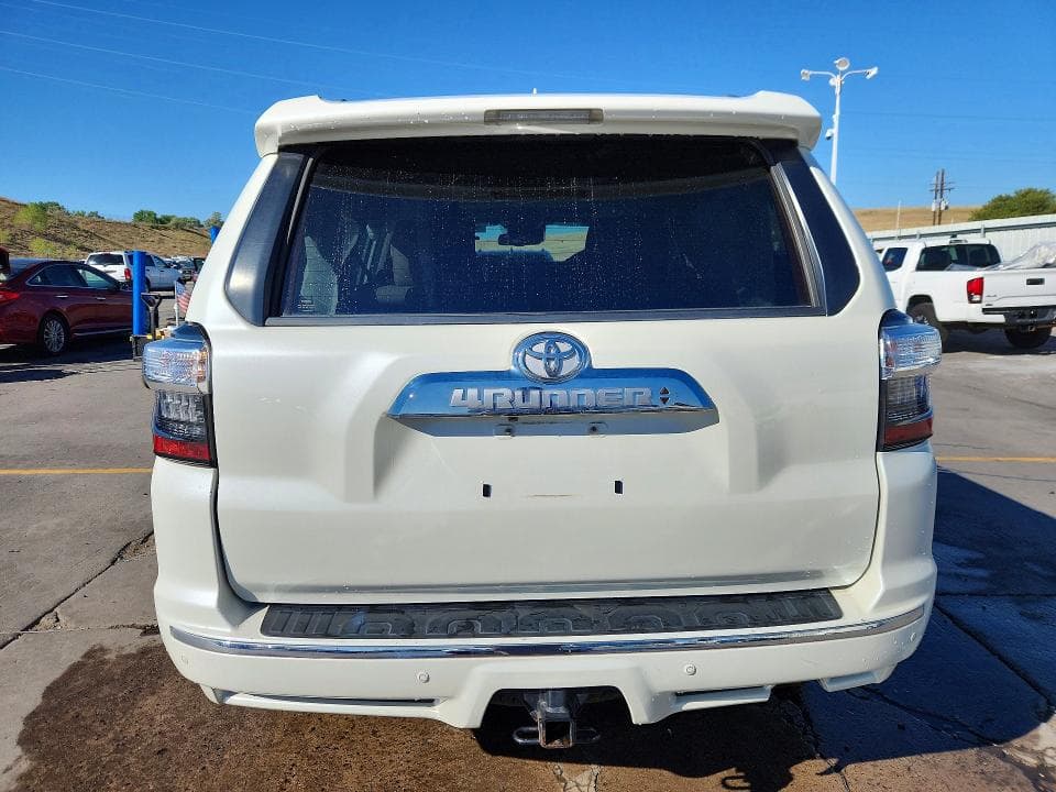 2021 TOYOTA 4RUNNER LIMITED LIMITED 6