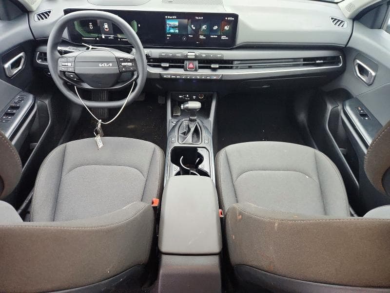 2025 KIA K4 LXS 8