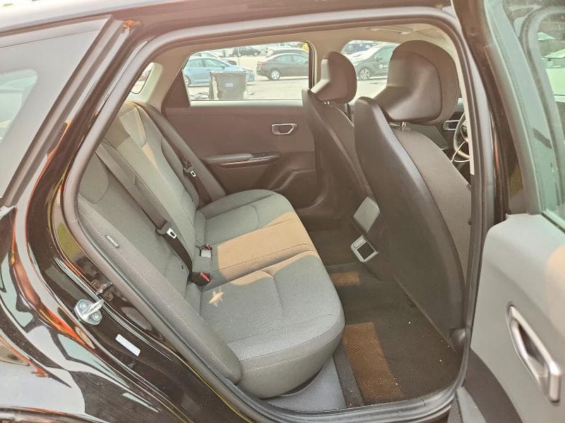 2025 KIA K4 LXS 10