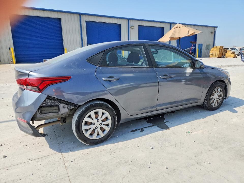 2020 HYUNDAI ACCENT SE 3