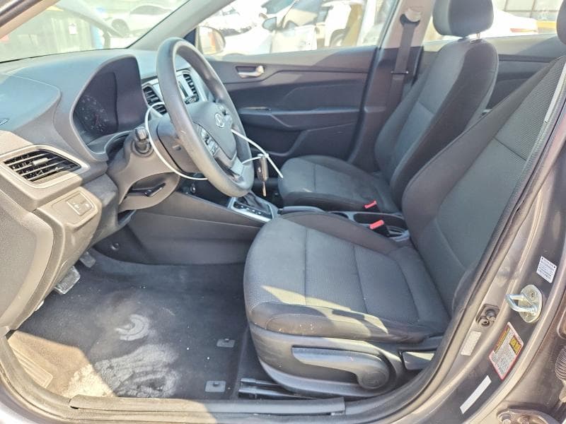 2020 HYUNDAI ACCENT SE 7