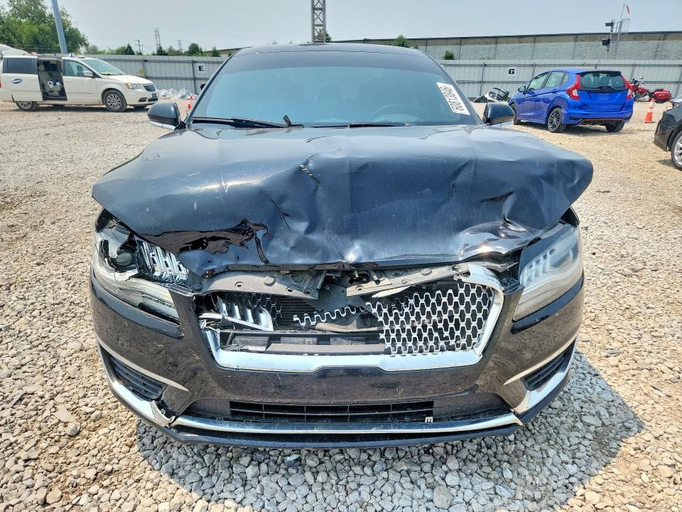 2017 LINCOLN MKZ PREMIERE 5