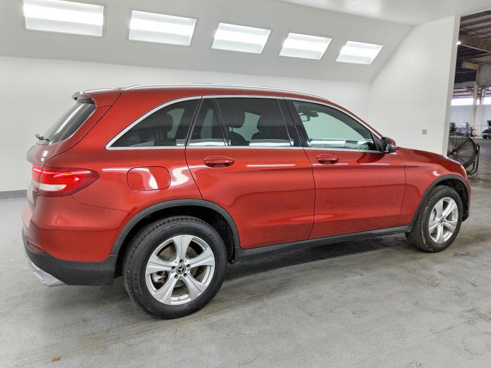 2018 MERCEDES-BENZ GLC 300 300 3