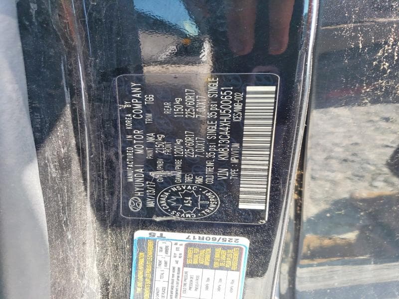 2017 HYUNDAI TUCSON SE 12