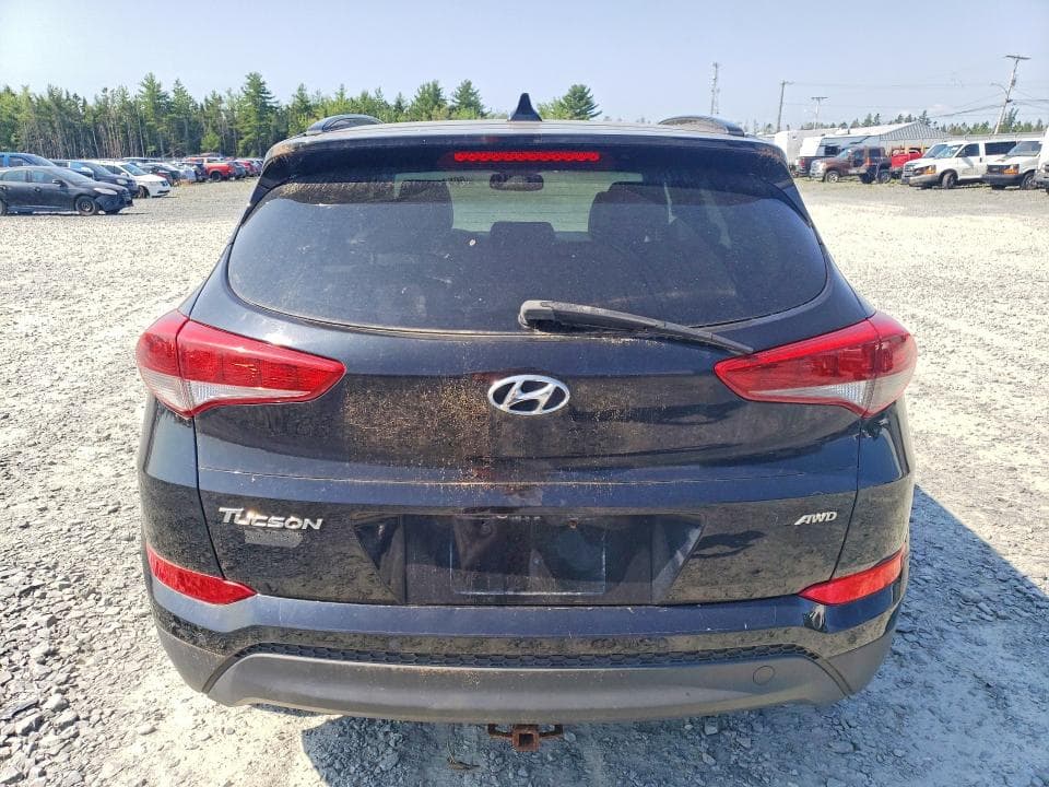 2017 HYUNDAI TUCSON SE 6