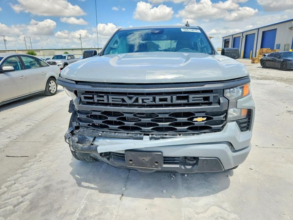 2025 CHEVROLET SILVERADO C1500 CUSTOM 5