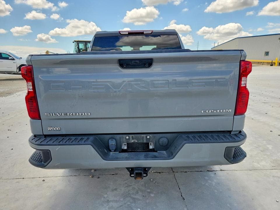 2025 CHEVROLET SILVERADO C1500 CUSTOM 6