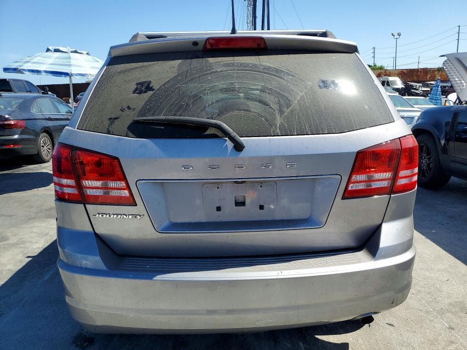 2018 DODGE JOURNEY SE 6